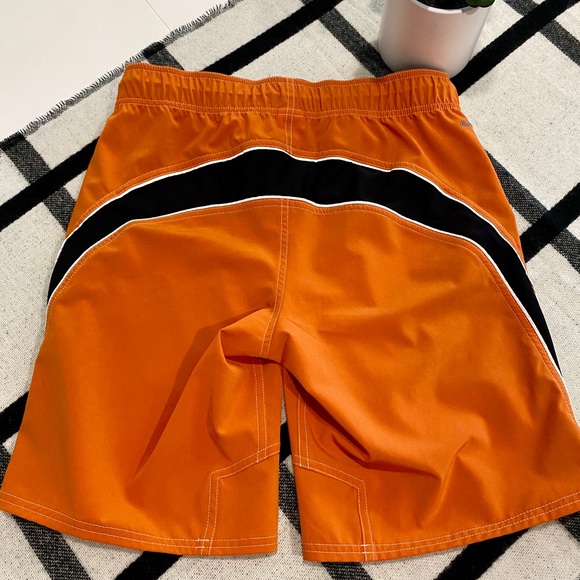The North Face Men’s Apex Board Shorts Swim Trunks Orange Like New - Picture 5 of 9